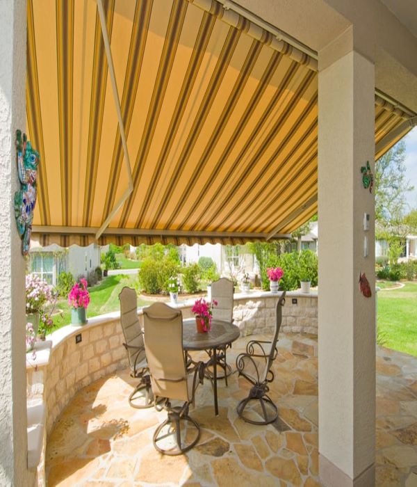 awning for balcony